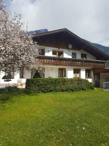 Alpendiamant in Weissenbach am Lech, Österreich