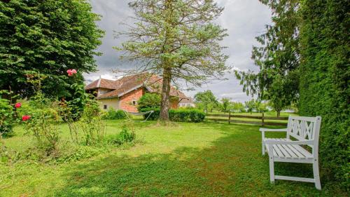 Le verger in Rouilly-Sacey