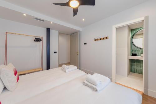 ISG Apartments Luxury Apartment by the Cathedral, Seville