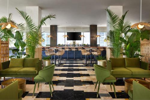 W Miami - image 6