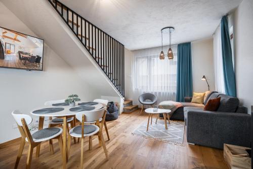 Aparment Klara-Chopok-Water 7 min,Fire place-2 Floors-Washer-24h Reception