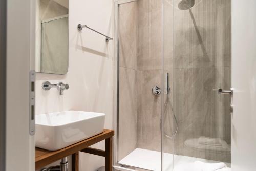 Youhosty - Ticinese Suite 3, Milan (photo 8)