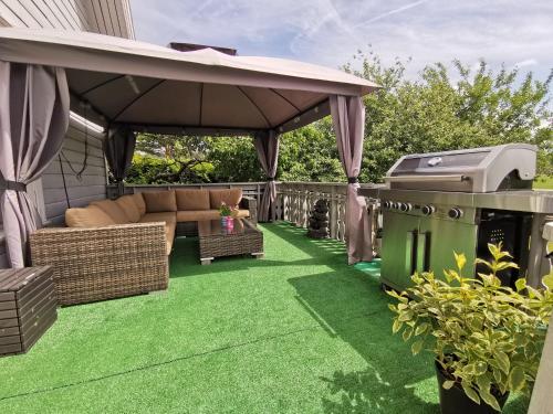 Terraza/balcón, Mikael's Bed & Spa in Sandefjord