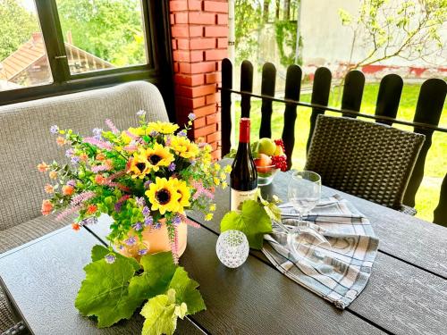zahrada, Szent Orban Panzio - Kutyabarat apartmanok in Zalakaros