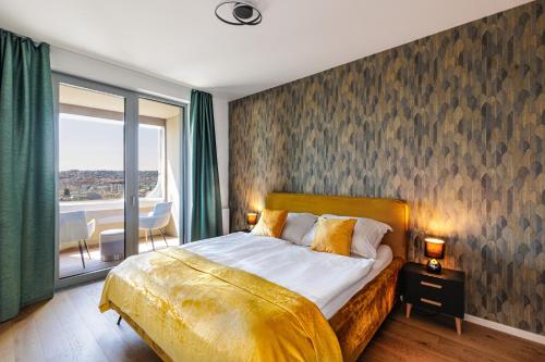 SKY PARK 1 - Luxurious #INSTAworthy Apartment in Downtown City Center with Included Parking, Best Address in Town, Bratislava (photo 9)