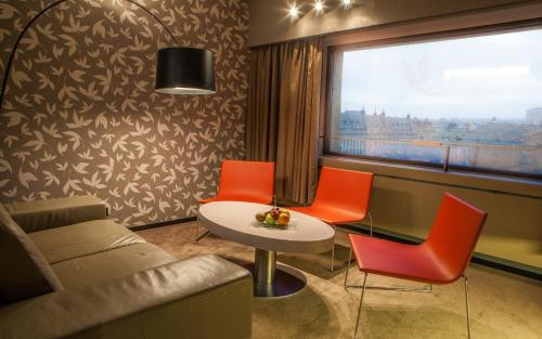 Junior Suite image 5