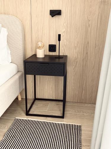 One-Bedroom Apartment image 7