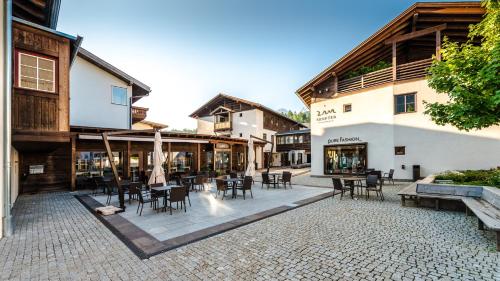 Zin Senfter Residence - image 5
