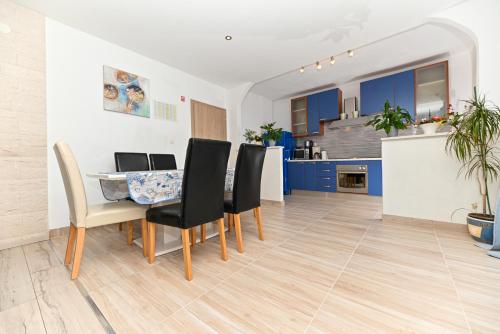 Apartmani Dolores in Kastela