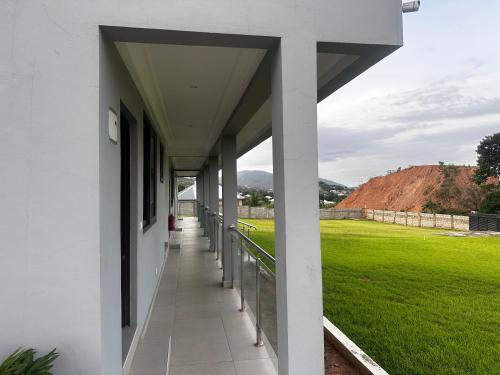 Viesnīcas āriene, Krotia Lodge Atimpoku in Kpong