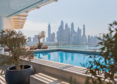 EDEN'S Homes & Villas - FIVE Palm Residences Penthouses, Dubaj (zdjęcie 2)