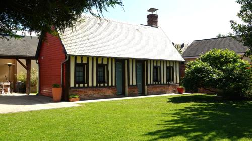 Clos des pâquerettes : Maison avec jardin privatif gîte à louer Baons-le-Comte