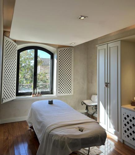 Boutique Hotel - Hostellerie Berard et Spa - image 14