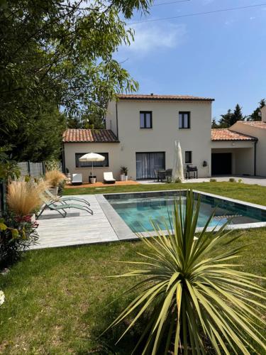 Villa 4 chambres - Location, gîte - Carpentras