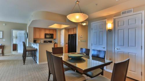 Palms of Destin 2517 Luxury in the heart of Destin!!! in 德斯坦 (FL)