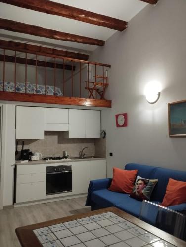  Mantellini 2B in Domodossola