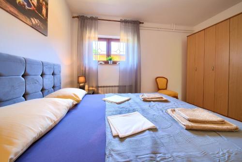Apartment BAZINA - airconditioning parking 500m from the beach - image 4