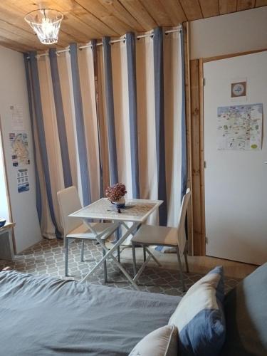 CHAMBRE LA NOE in Matignon