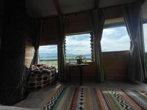 Iekārtas, Langaland Glamping unități de cazare în natură cu mic dejun și cină incluse (Langaland Glamping unitati de cazare in natura cu mic dejun si cina incluse) in Susenii Bârgăului