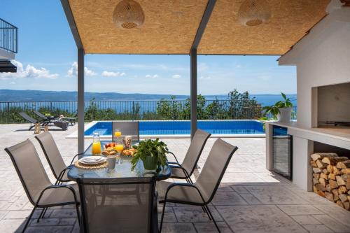 Iekārtas, Seaview Villa Roko in Dugi Rat