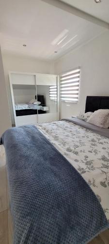 Three-Bedroom Apartment image 10
