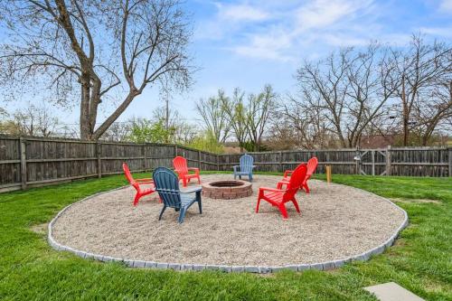 Dollys Haven, 4BR Huber Heights, Close to WPAFB and Rose Music Center in Huber Heights, USA