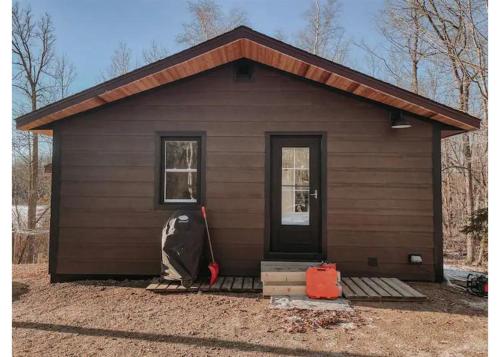 Littlefoot Lodge! in Remer, USA