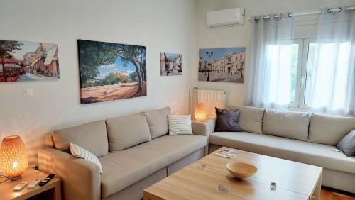 Elegant apartment in Plaka, Athens (photo 3)