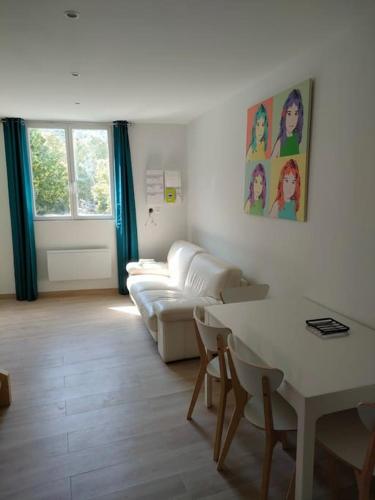 . La petite maison
