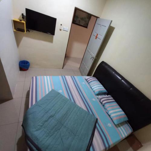 HAPPY HOMESTAY Lukut