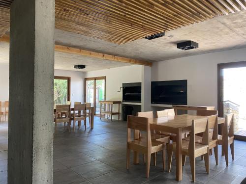 Three-Bedroom Apartment image 3