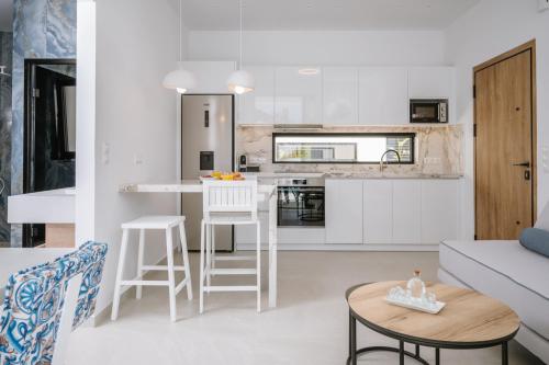 Sardines Luxury Suites 3