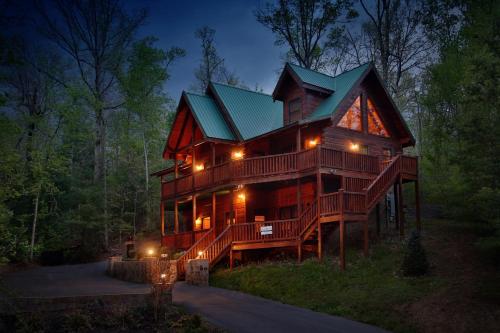 Smoky Mountain Getaway by Eden Crest in Sevierville, USA