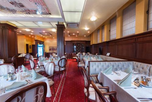 Étterem, Hotel Chiirite in Brestnik