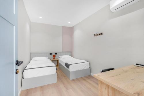 One-Bedroom Apartment room in The Nook City Centre En suite