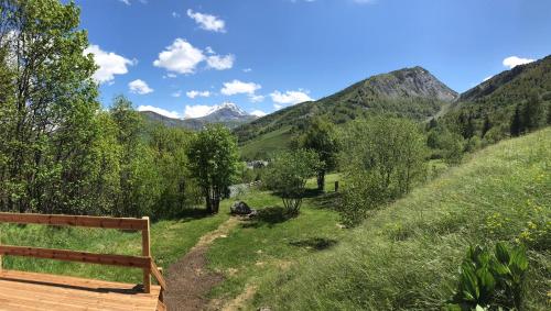 Quadruple Room with Mountain View