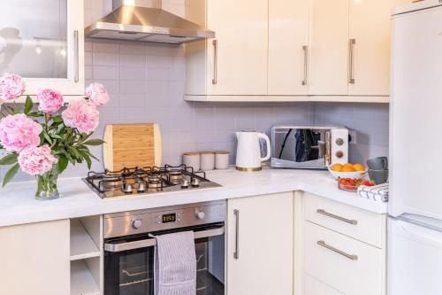 Central Birmingham Luxury House, Sleeps 6 people - 10 mins from Solihull NEC, JLR, BHX Airport, Resorts World, Birmingham (fotografie 4)