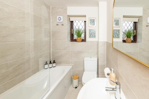 Central Birmingham Luxury House, Sleeps 6 people - 10 mins from Solihull NEC, JLR, BHX Airport, Resorts World, Birmingham (fotografie 10)