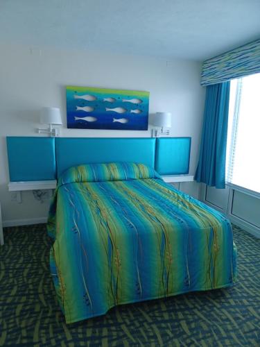 Islander Beach Resort – New Smyrna Beach, FL