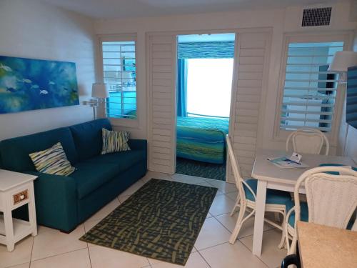 Islander Beach Resort – New Smyrna Beach, FL