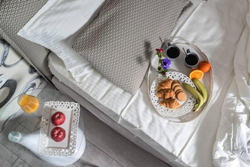 Acropolis Junior Suite - image 5
