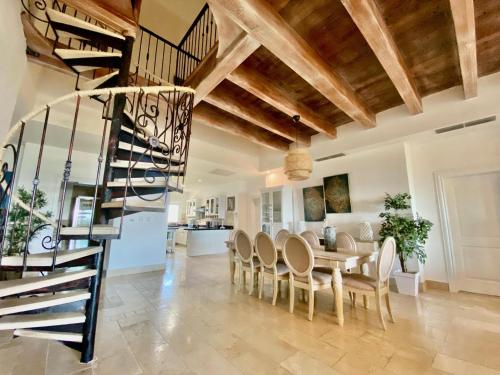 Beautiful Beachfront Penthouse At Cap Cana Beautiful Beachfront Penthouse At Cap Cana