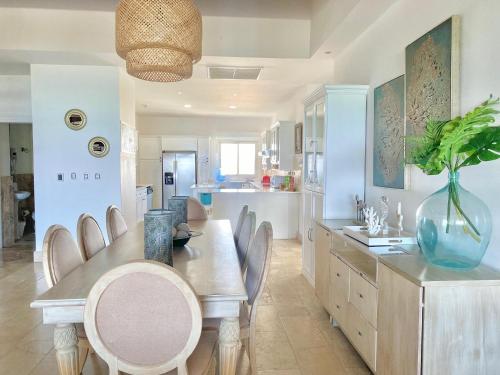 Beautiful Beachfront Penthouse At Cap Cana Beautiful Beachfront Penthouse At Cap Cana