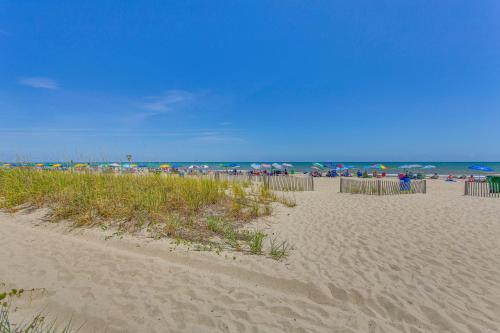 Oceanfront Condo Top Myrtle Beach Location and Views - image 14