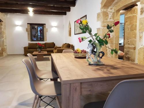 Traditional Villa in fres in Fres
