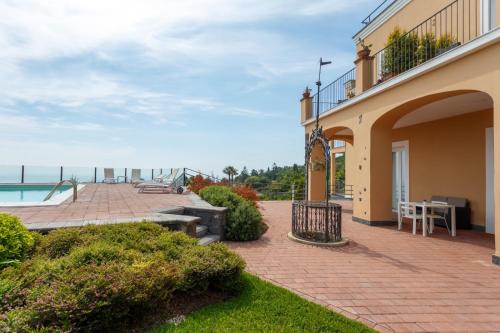B&B Villa Etelka – Valverde, CA