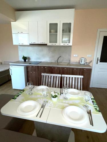 Palms Studio in Sozopol, with free parking, Sozopol (foto 7)