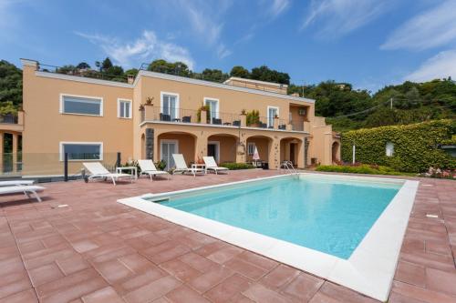 B&B Villa Etelka - Portiere-crocifisso