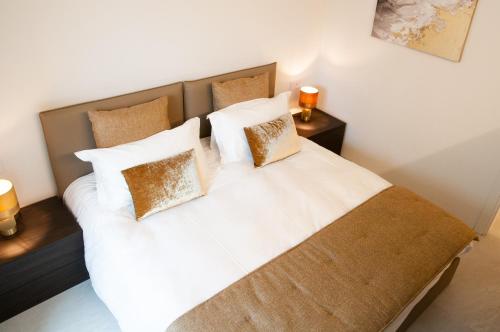 2 bedrooms, 4 beds