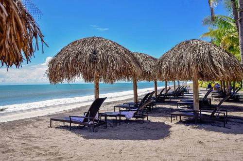 Ground Floor Fun - Under the Sun - Puntarenas No 1 in El Chirú